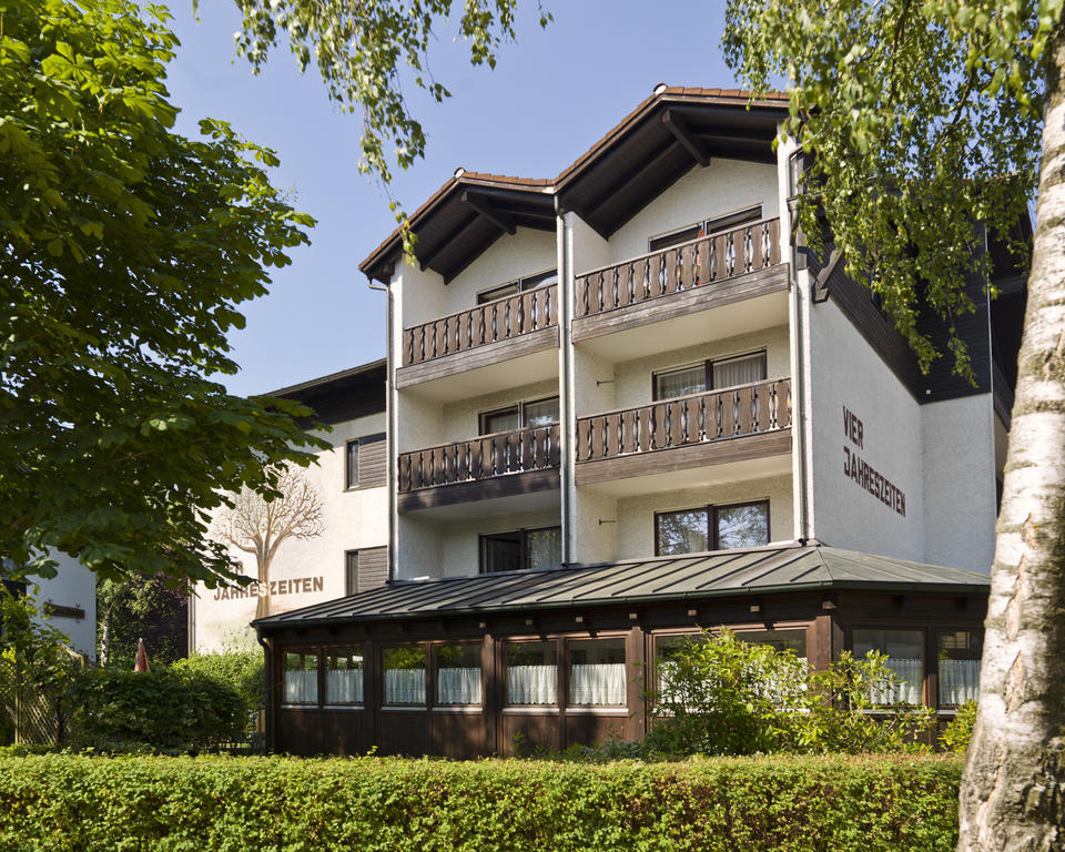 Hotel Garni Vier Jahreszeiten Bad Füssing Extérieur photo